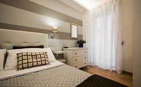 Saint Peter Apartment